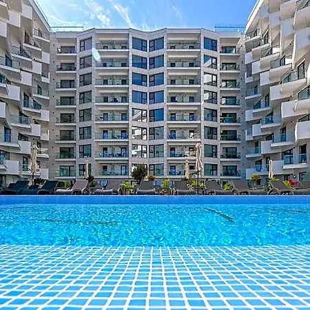 Alezzi Infinity & 5* Konstanca